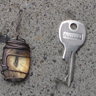 Tiger's eye pendant (flat)