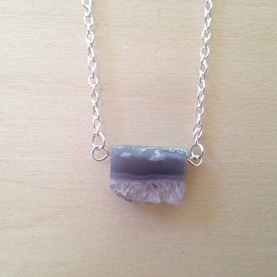 Simple amethyst gemstone necklace - Thumbnail 2