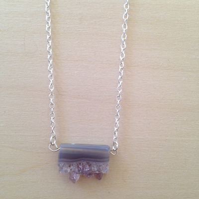 Simple amethyst gemstone necklace