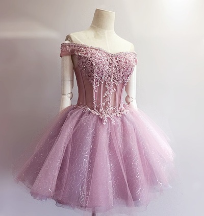 BM45 AURORA pink dress disneybound