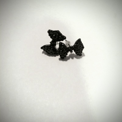 Vintage bow - earrings