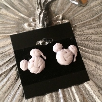 Mickey mummy earrings