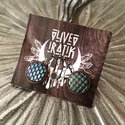 Mermaid stud earrings (pink green purple) - Thumbnail 3