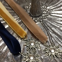 Sunburst Choker (Mustard/Silver) - Thumbnail 1