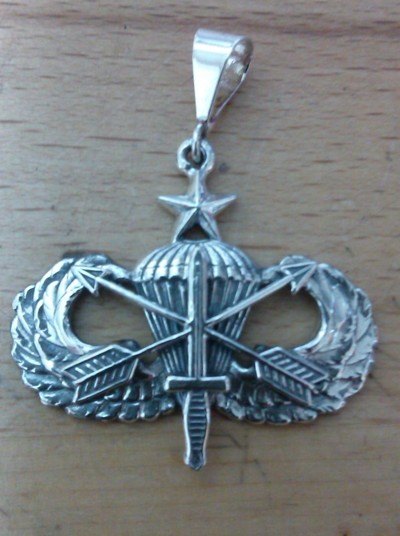 Army Special Forces Airborne Senior Jump Wing Badge Pendant