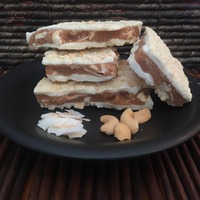10 oz. White Chocolate Coconut Cashew English Toffee - Thumbnail 2