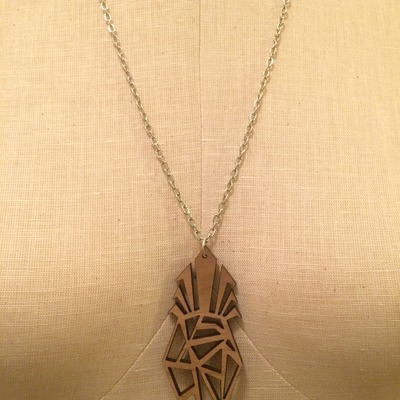 Pineapple cutout necklace (wood/silver)