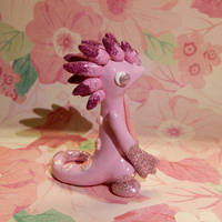 Pink Glitter Dragon - Thumbnail 1