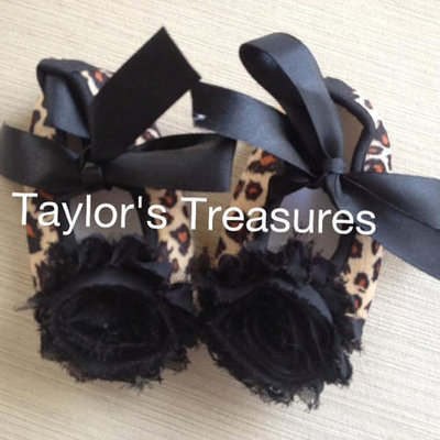 Taylors treasures - leopard rosette shoes
