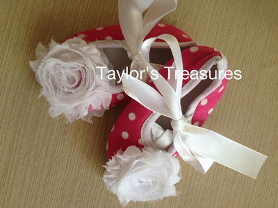 Taylors Treasures - Hot Pink and White Polka Dot Rosette Shoes