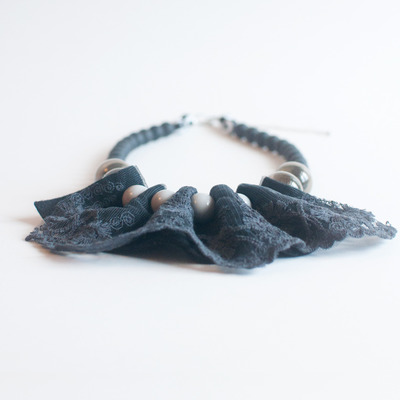 Black lace glass beads necklace nl0993