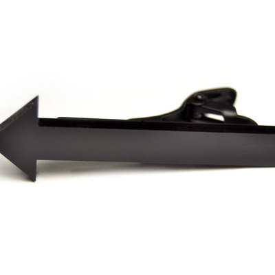 Black arrow tie bar