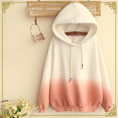 Winter gradient hooded sweater