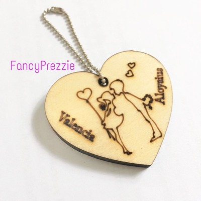 Valentine heart couple customised name keychain 