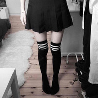 Black/White Striped  Thigh High Socks - Thumbnail 2