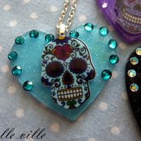 Suger skull Swarovski pastel goth necklace - Thumbnail 1
