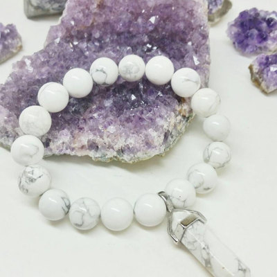 Crystal bracelet white howlite marble bracelet