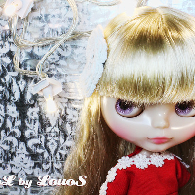 Louos loves - quiet peaceful - lingering snowflake