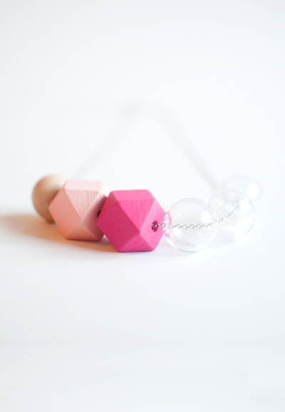 Pink Wooden Bead Necklace NL0969