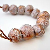 Handmade Gold and White Rustic Paper Mache Beads, 10 pcs - Thumbnail 4