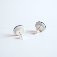 White Button Earrings ER1010 - Thumbnail 1