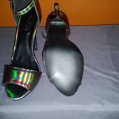 Irridescent sling back shoe