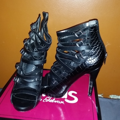 Black strappy sandal