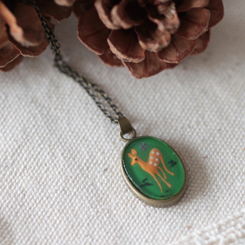 Vintage Bambi Oval Pendant Necklace