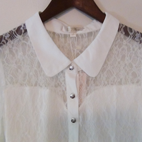 sweet lace button-down blouse - Thumbnail 3