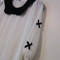 collared 3/4 sleeves blouse