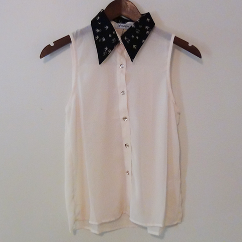 bird print collar blouse