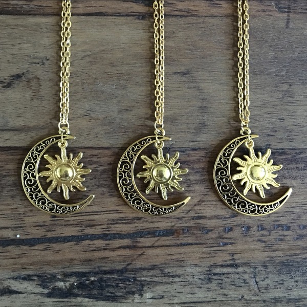 Sun-Moon Necklace 