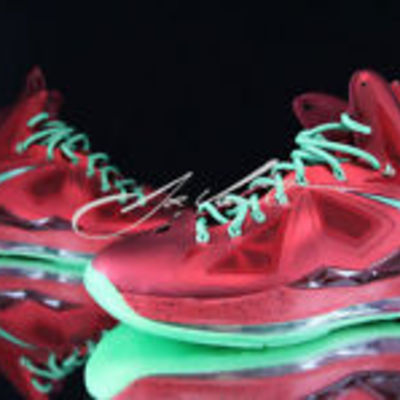 Lebron x xmas