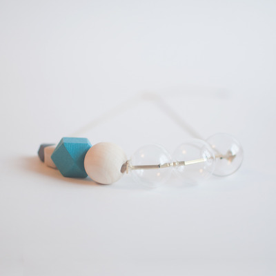 Blue wood metal glass necklace nl1048
