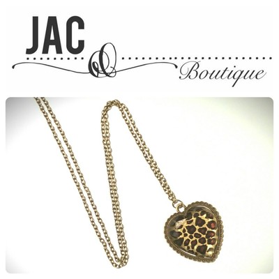 Leopard Heart - necklace 