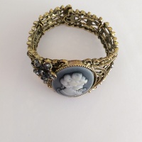 Vintage Bracelet - Bronze Bracelet - Woman Charm - Lady - Victorian -  Bangle - Thumbnail 3