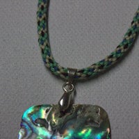 Iridescent shell pendant necklace - Thumbnail 1