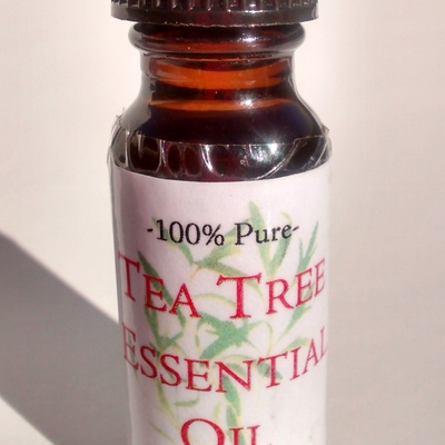 100% pure tea tree essential oil