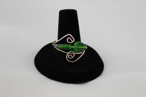 Swarovski Green Leaves Ring 