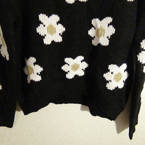 daisy sweater