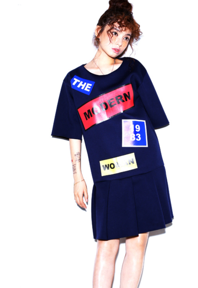 JAPANESE STREET FASHION LETTERS FIGURED LOOSE DRESS CWEUTFF038