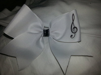 "MUSIC NOTE BOW" 2 in White Grosgrain RIbbon with Black Trimmed with White Center 