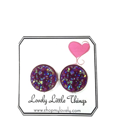 12mm maroon studs with silver setting 