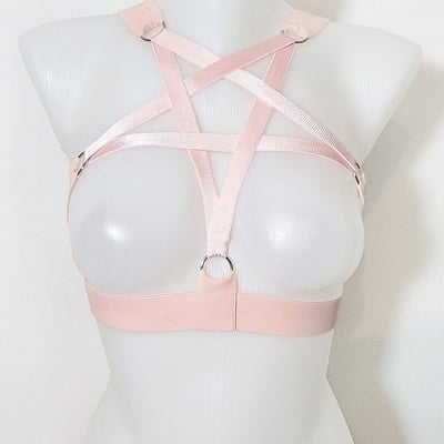 Babypink dolly pentagram harness