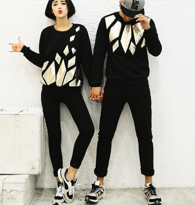 JAPANESE FASHION DIMENSIONAL DECORATIVE SEQUINS VALENTINES SWEATSHIRT