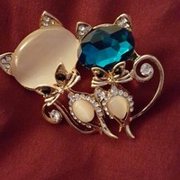 Brooches - Thumbnail 2
