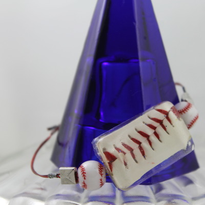 L.o.v.e. baseball bracelet - "seams"