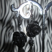 Black Rose Earrings - Thumbnail 1