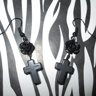 Small black rose earrings with small black crosses