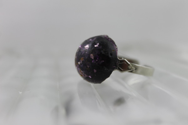 "Round Pillow Top" Ring in Purple Rain